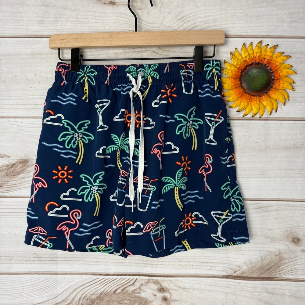 Chubbies Men's Neon Tropical Flamingo Palm Tree Swim Trunks Medium 5.5 Inseam